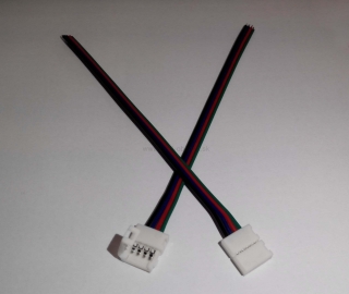Napájací konektor pre 10mm RGB LED pásy, zaklapavací